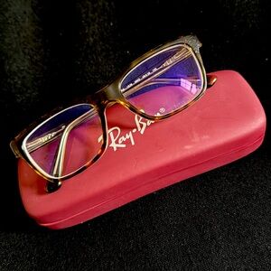 Ray-Ban Tortoise Shell Glasses